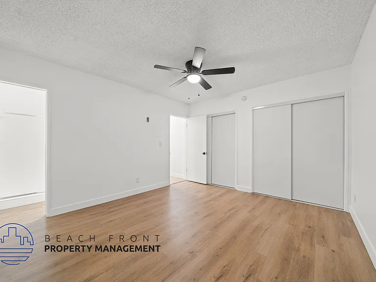 2511 Voorhees Ave — Photo 7