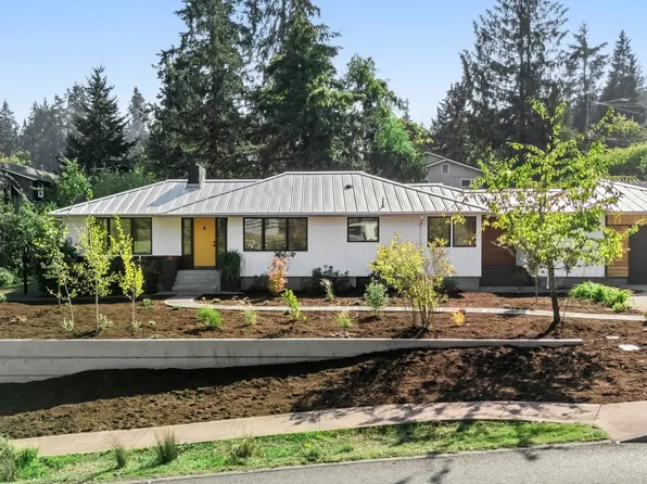 580 Crest Dr, Eugene, OR 97405