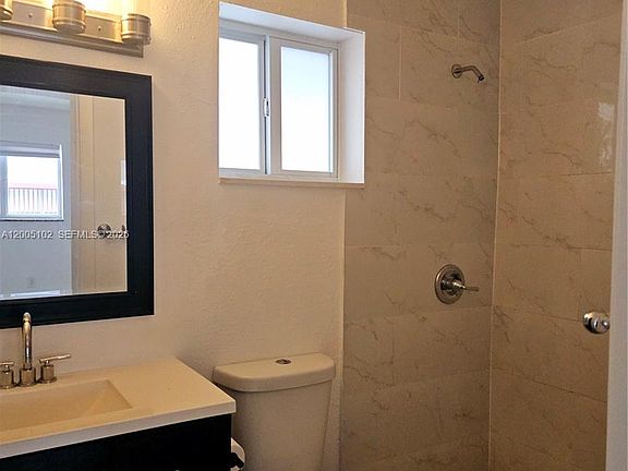 4th image of 1736 SW 3rd St APT 3