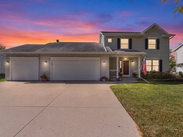 1036 New Haven Ave, Fond Du Lac, WI 54935