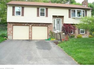 54 Dewberry Rd, Waterbury, CT 06705