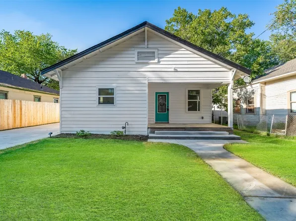 227 W Pembroke Ave, Dallas, TX 75208