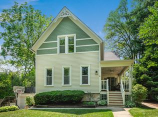 5314 Washington St, Downers Grove, IL 60515