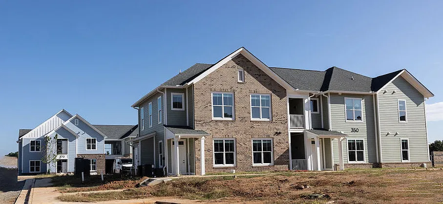 Legacy Ridge — Photo 1