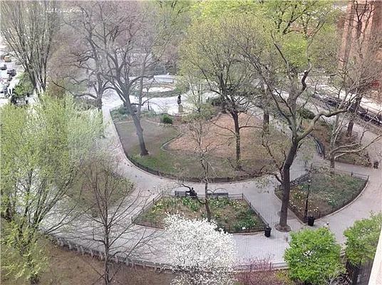 Rented by R New York | media 23