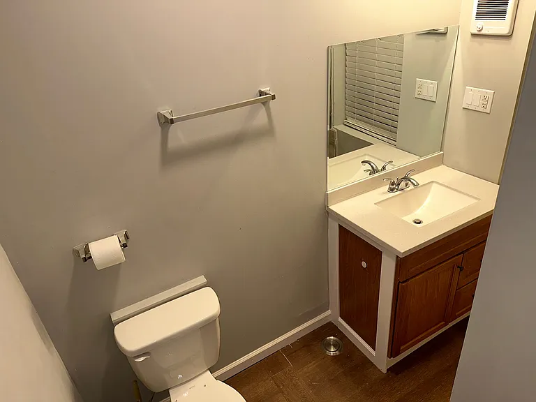 1510 Sycamore St — Photo 15