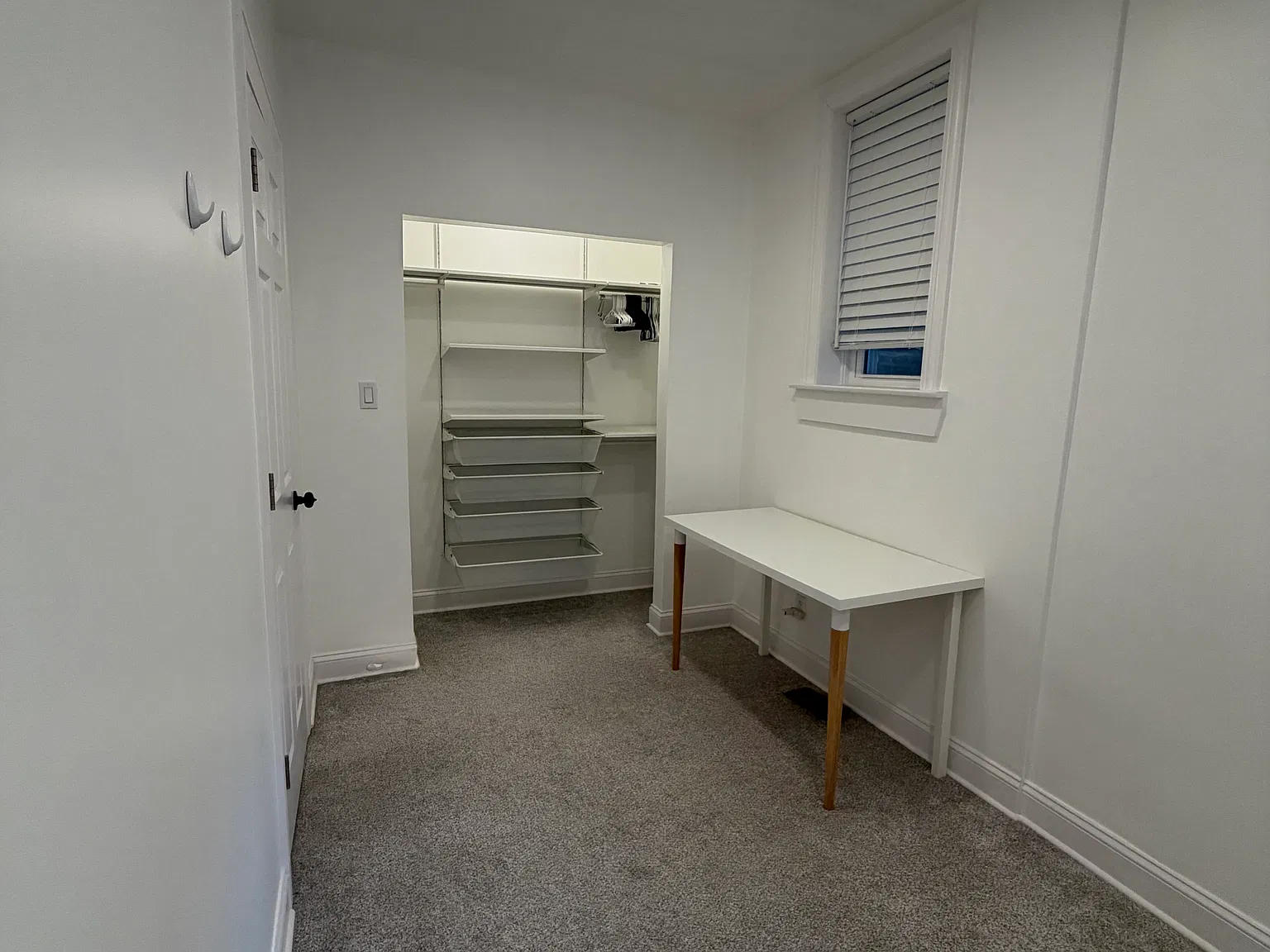 2 bed, 1000 sqft, $1,600 — Photo 4