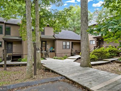 23341 Red Oak Ct, California, MD, 20619
