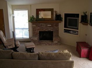 2229 Edelweiss St, Oxnard, CA 93036