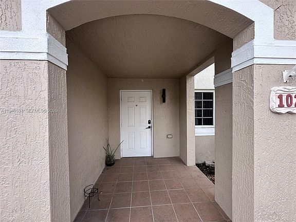 2nd image of 14036 SW 260th St APT 102