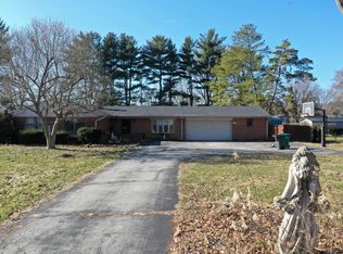 3538 Pinecrest Rd, Indianapolis, IN 46234