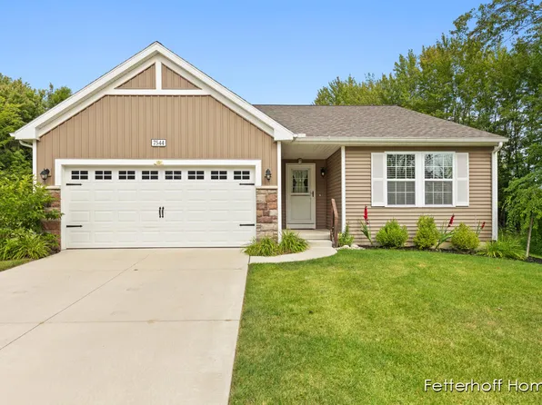 7544 Bramling Dr, Caledonia, MI 49316