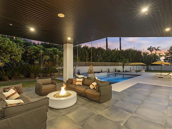 2nd image of 6850 Avenida De La Ronda