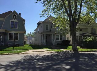 909 20th St, Rock Island, IL