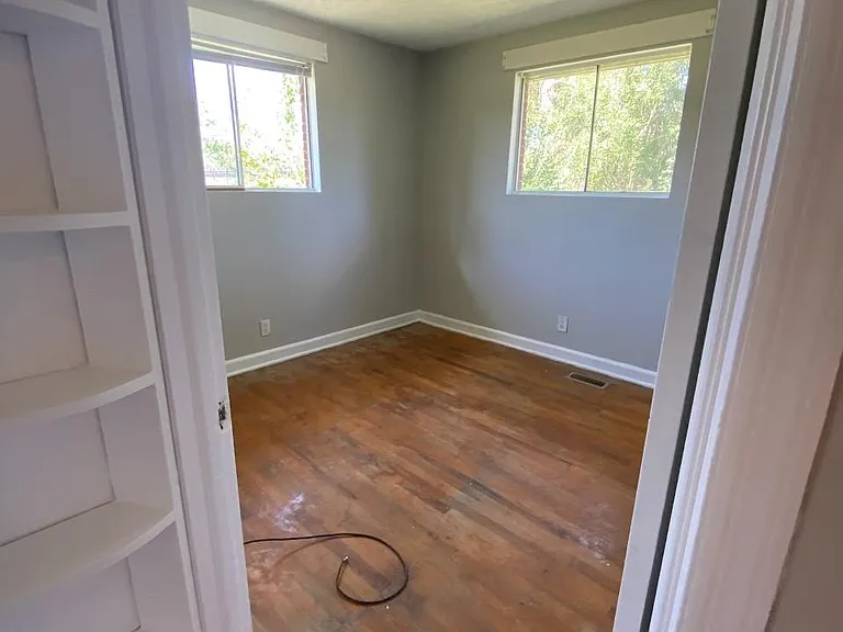 262 Golson Dr — Photo 1
