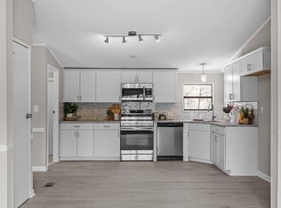 858 Foster Rd, Henderson, NC 27537