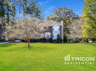 135 Clearbrook Way, Fayetteville, GA 30215