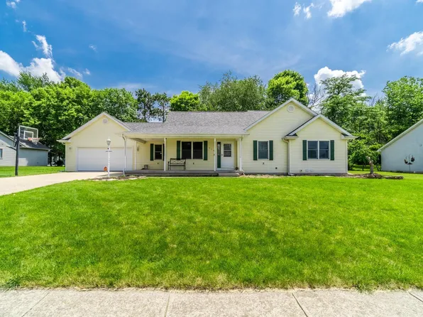 114 Whispering Ln, South Whitley, IN 46787