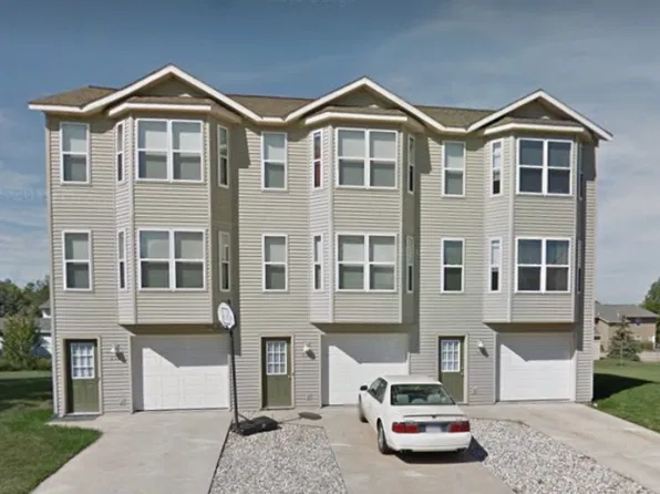 378 Harbor Town Ct #1, Holland, MI 49423