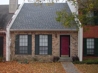 233 Woodland Cir, New Iberia, LA 70563