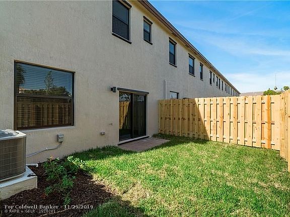 2nd image of 20701 NE 2nd Ave