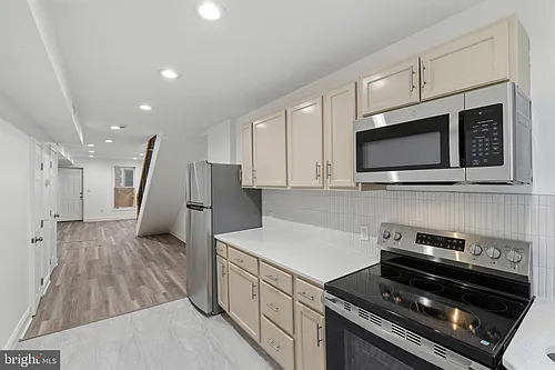 458 E Federal St Photo 1