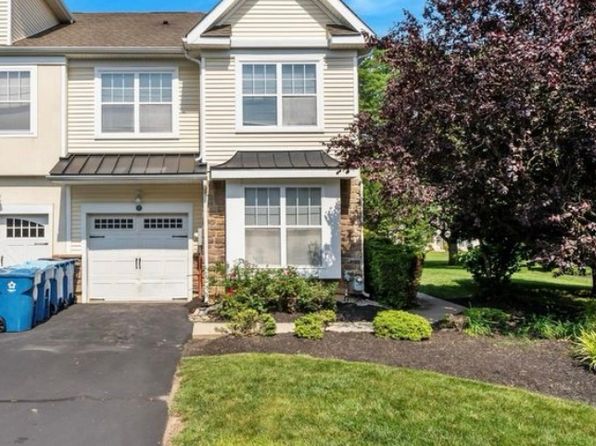 17 Old Cedarbrook Rd
