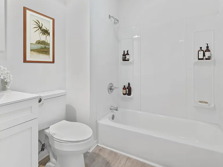 419 Paxton St #H4 — Photo 9