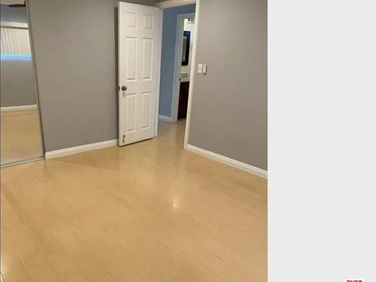 8120 Winsford Ave — Photo 23