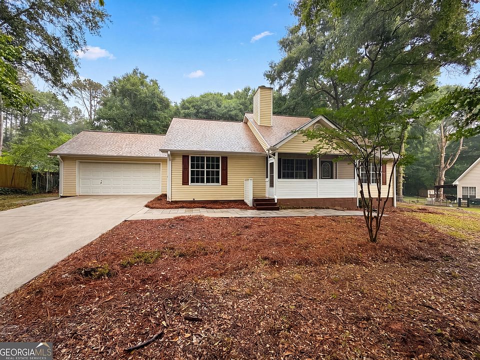 1st image of 160 Regency Dr