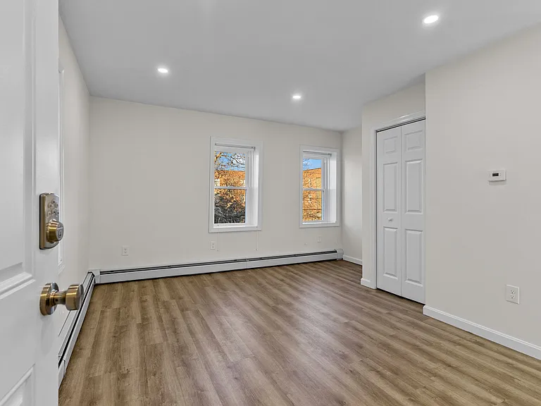 101 E Manning St #2 — Photo 11