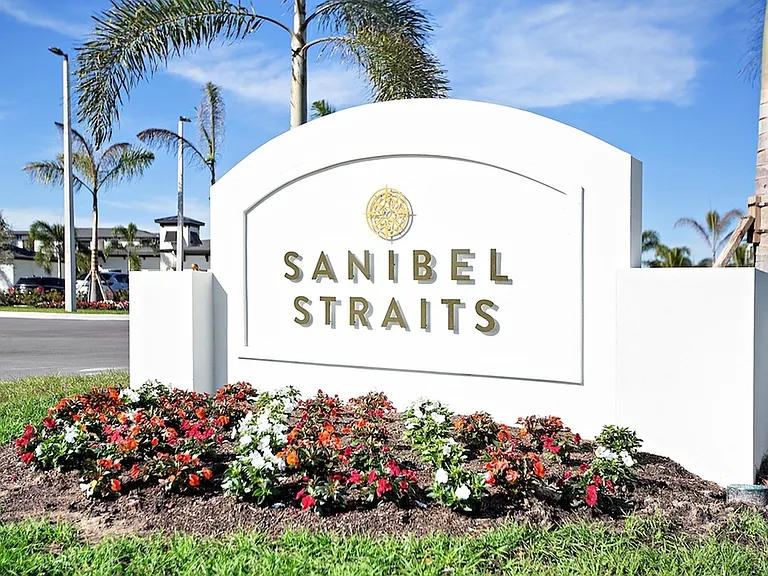 Sanibel Straits — Photo 9