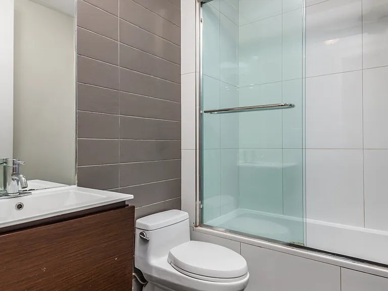 810 Saint Johns Pl #1F — Photo 9