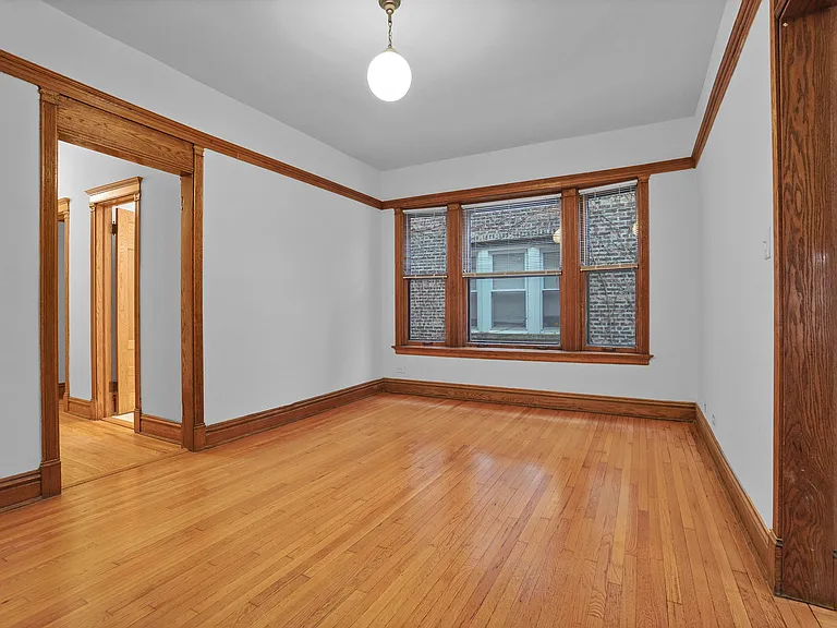 3822 N Sheffield Ave #2 — Photo 2