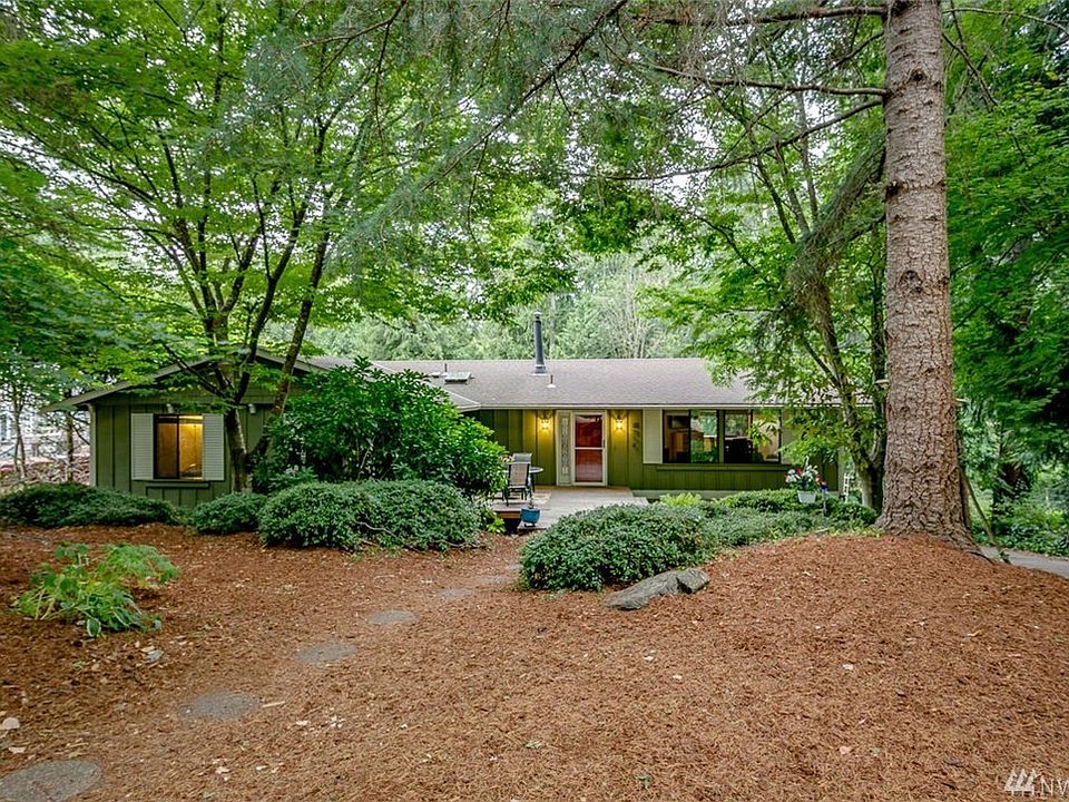 1st image of 8314 University Point Cir NE