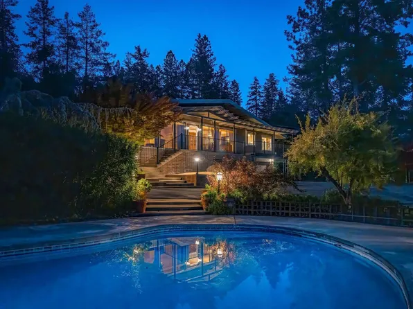 595 Sunset Drive, Angwin, CA 94508