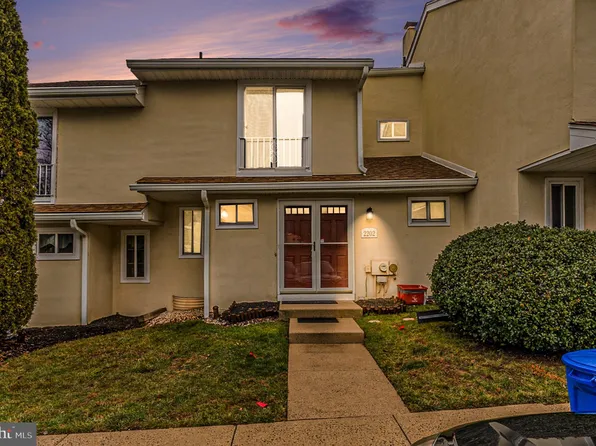 2202 Sycamore Cir, Lansdale, PA 19446