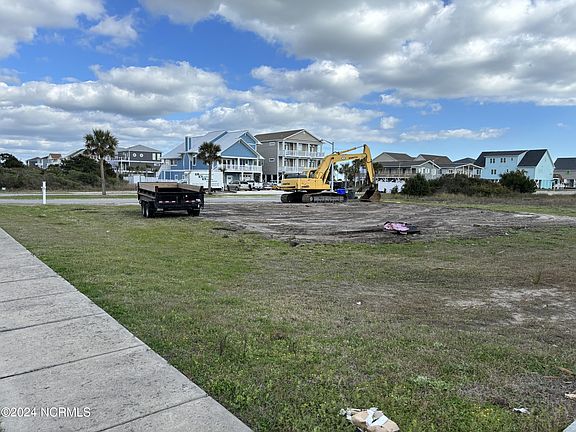 3rd image of 131 Shallotte Boulevard