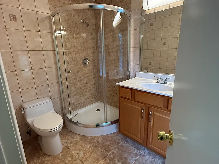 155 Liberty Dr — Photo 10