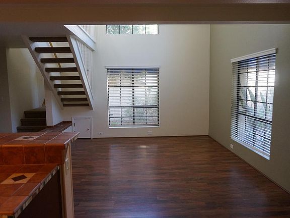 5th image of 4914 E Siesta Dr Unit 2