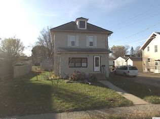 920 14th St, Boone, IA 50036