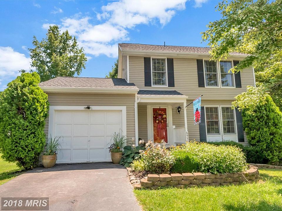 Welcome Home to 6956  Runnymede Trail!