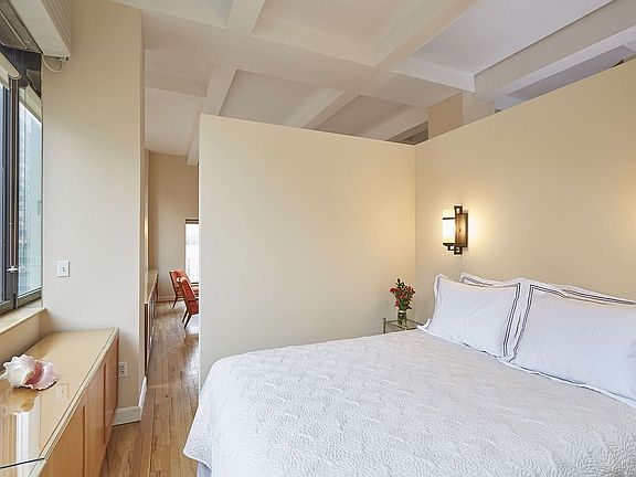 4th image of 114 E 13th St APT 7D