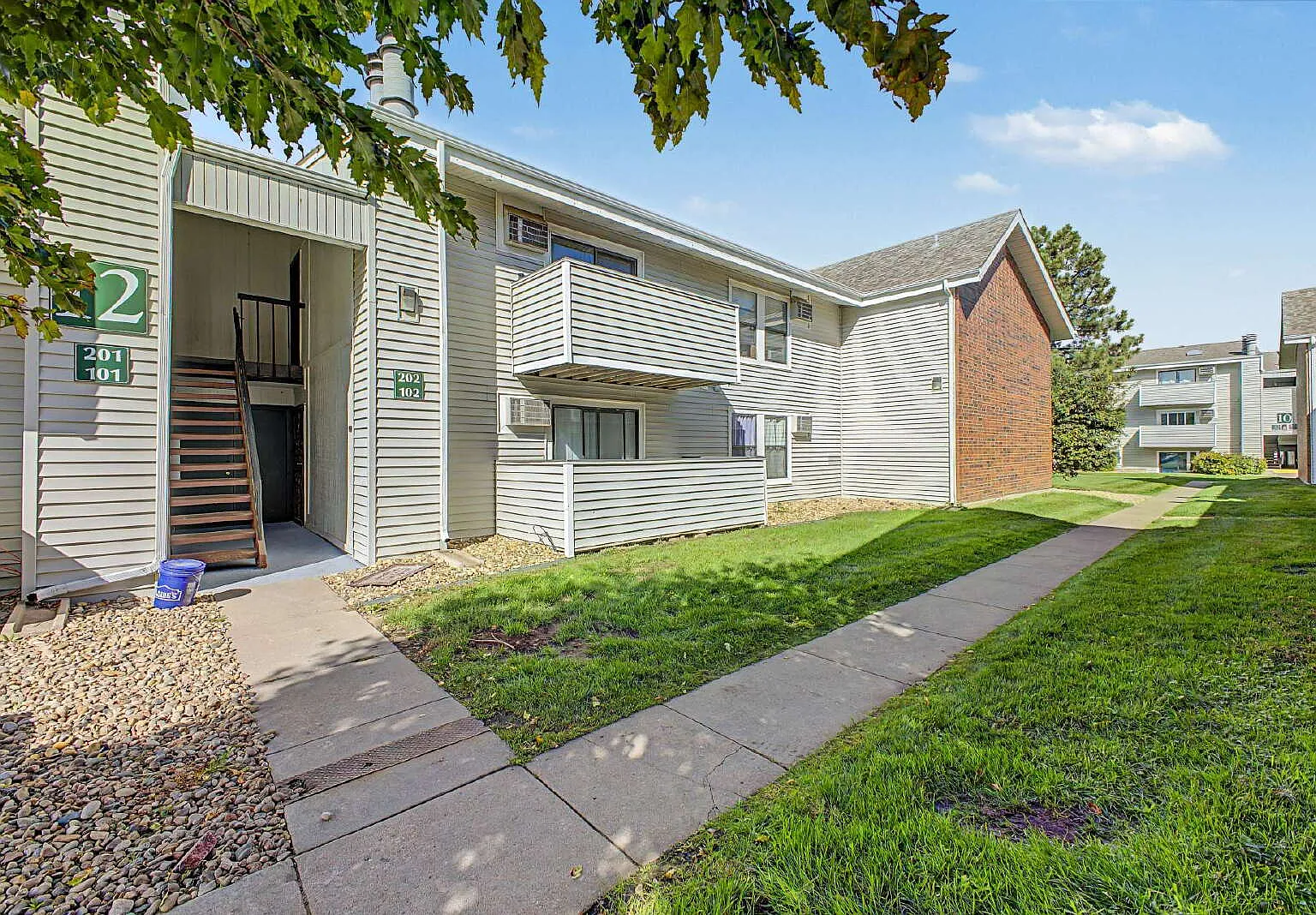 10150 E Virginia Ave — Photo 2