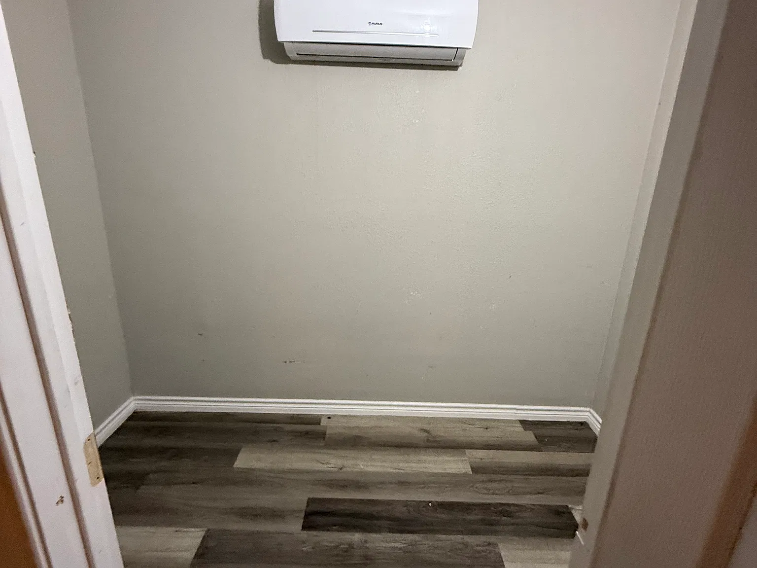 1 bed, 700 sqft, $1,050 — Photo 2