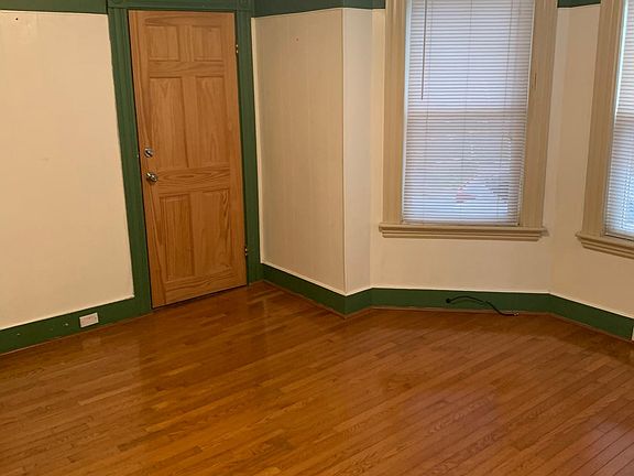2nd image of 150 Maplewood Ave #A