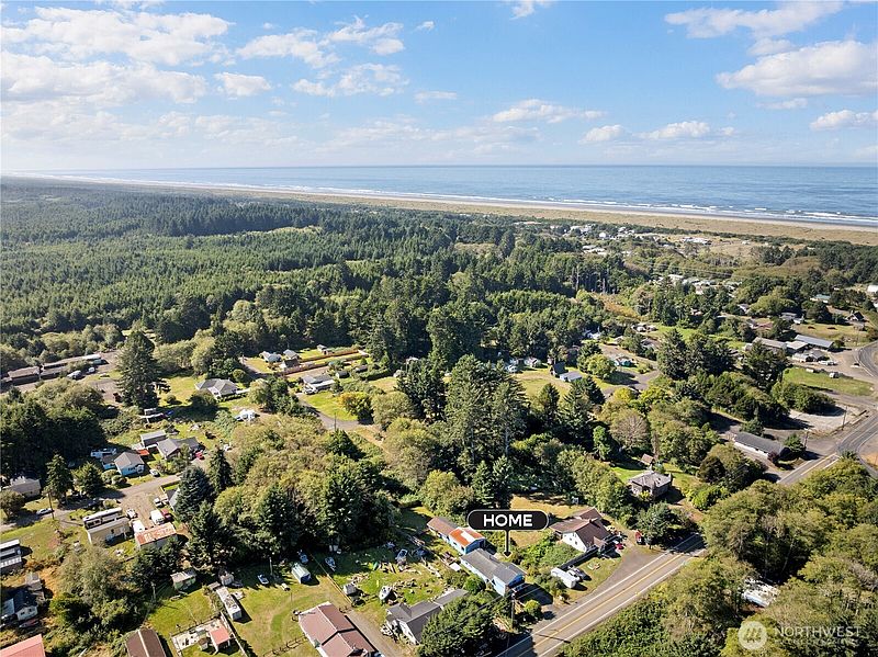 3rd image of 715 Copalis Beach Road