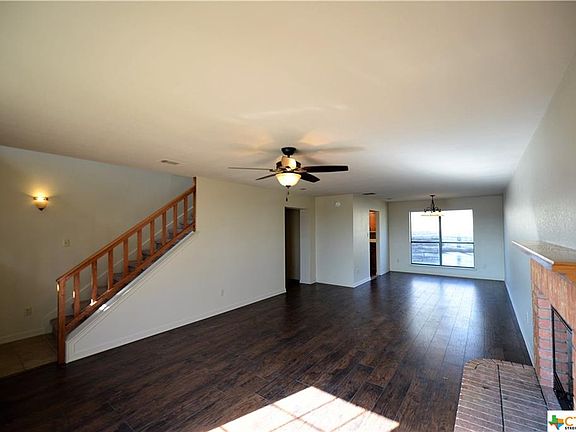 5th image of 411 Windmill Dr