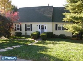 241 Beacon Dr, Phoenixville, PA 19460