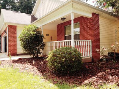 512 Blue Bonnet Trl, Bonaire, GA, 31005